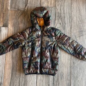 ZARA Lightweight Puffy Camouflage Jacket